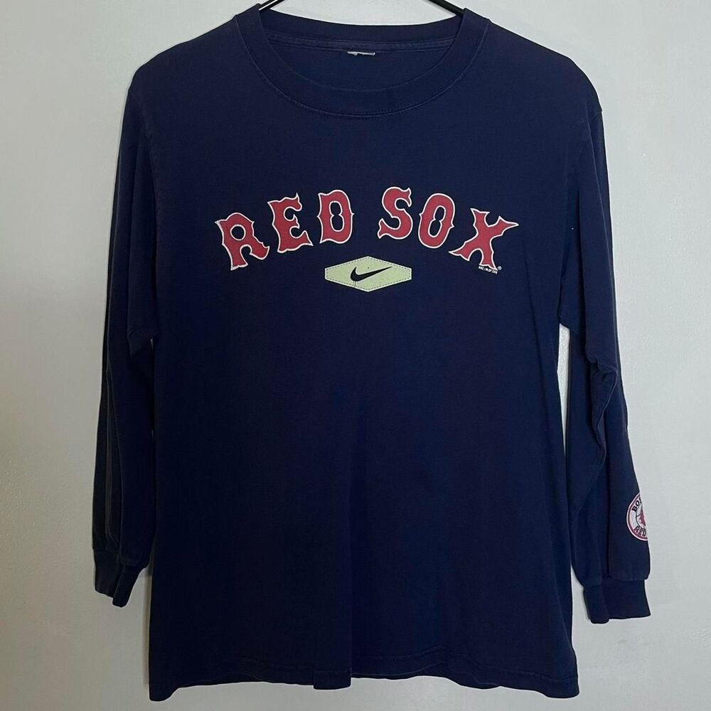 Boston Red Sox Nike Vintage Graphic T-Shirt Retro Long Sleeve